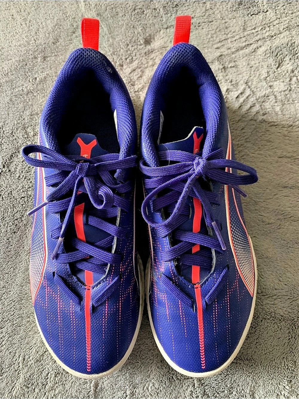 Puma Ultra Play IT Junior Soccer Shoes US 7 Blue & Red